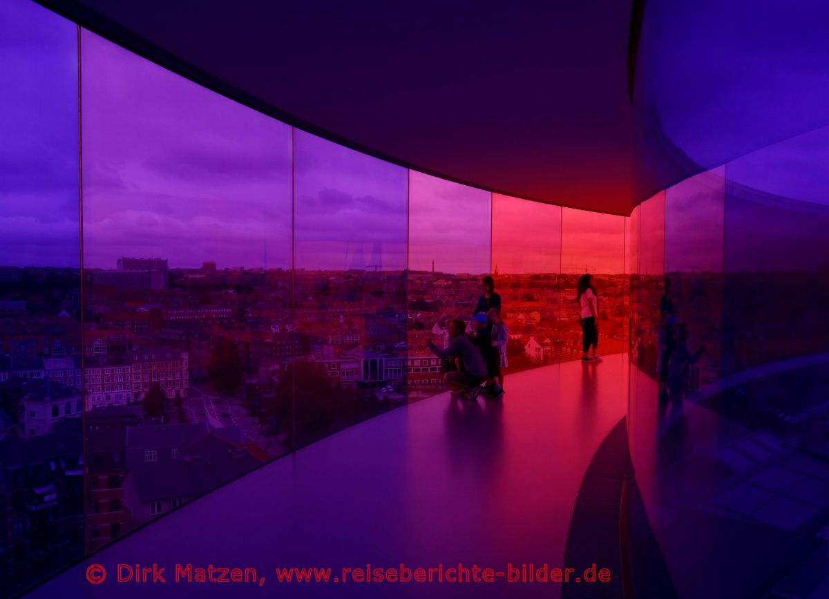 Aarhus, Your Personal Rainbow, violett nach rot
