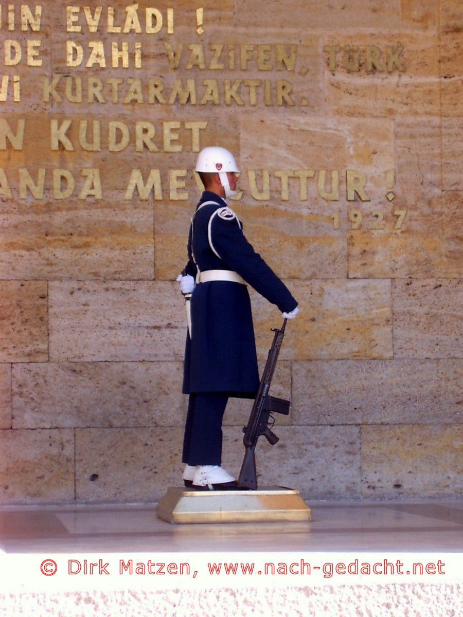 Ankara, Wache im Atatrk-Mausoleum