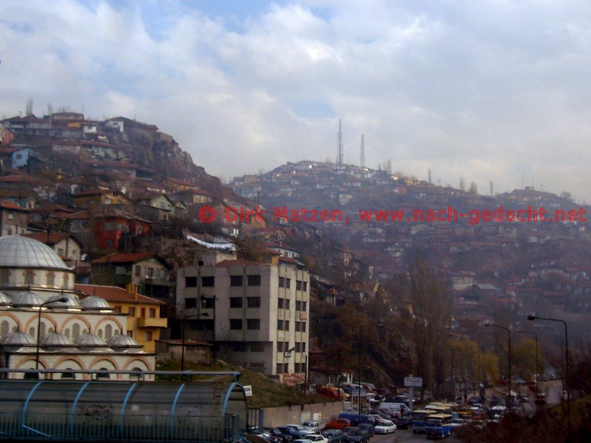 Ankara, Gecekondus im Stadtzentrum