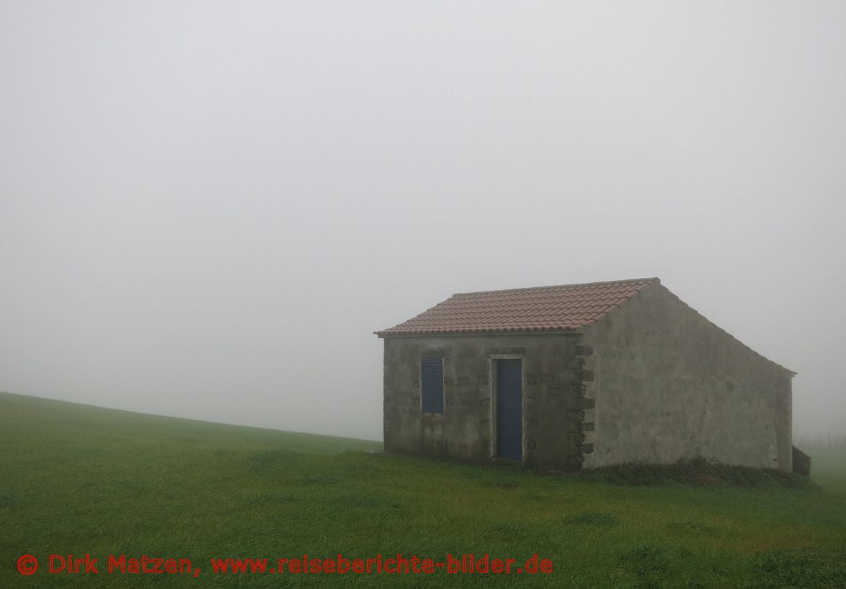 São Miguel, Wanderung im Nebel