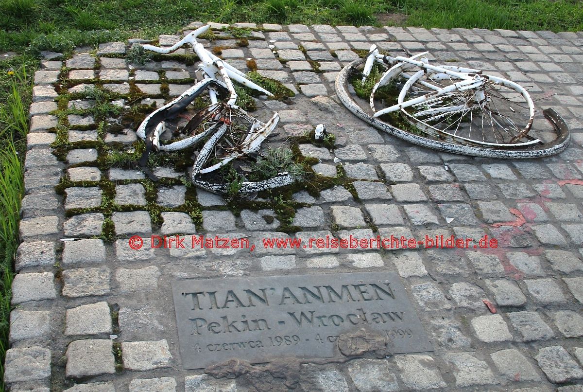 Breslau, Denkmal für die Toten auf Tian'anmen-Platz
