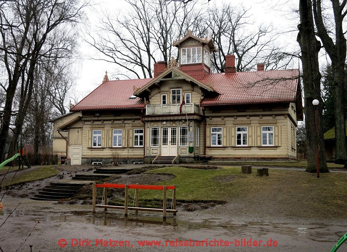 Cesis, Holzhaus Kindergarten