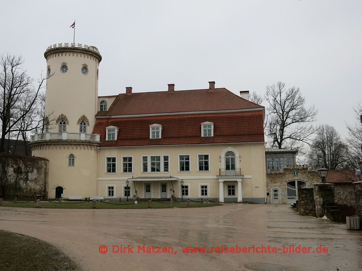 Cesis, Neues Schloss