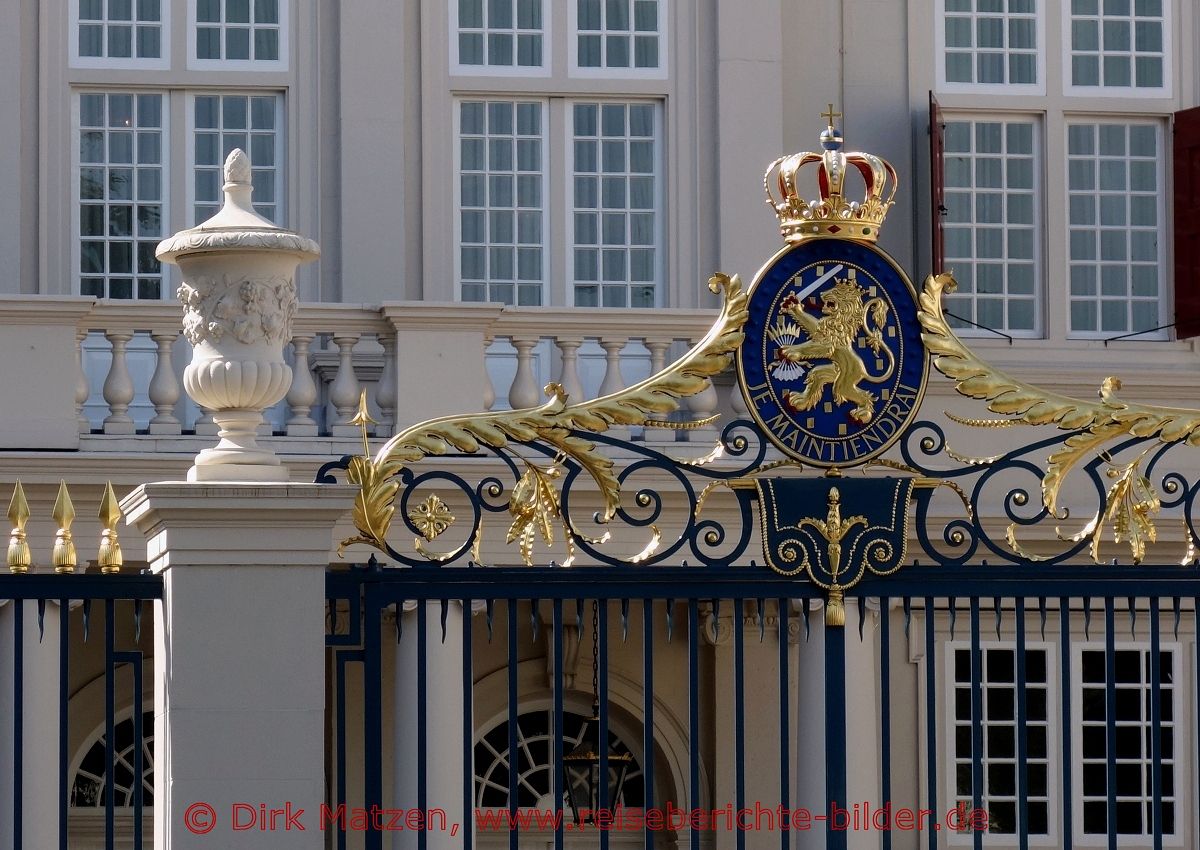 Den Haag, Paleis Noordeinde, Knigliches Wappen