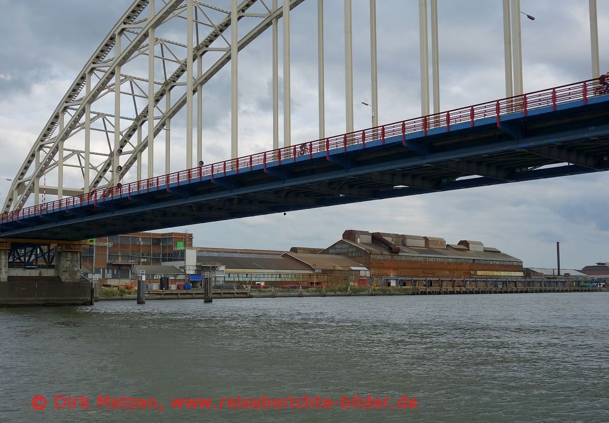 Dordrecht, Anfahrt auf Dordrecht
