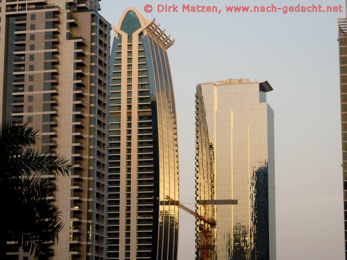 Dubai, Jumeirah Lake Towers