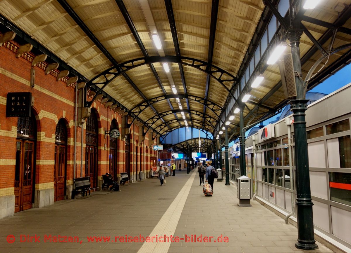 Groningen, Bahnhof, Bahnsteig