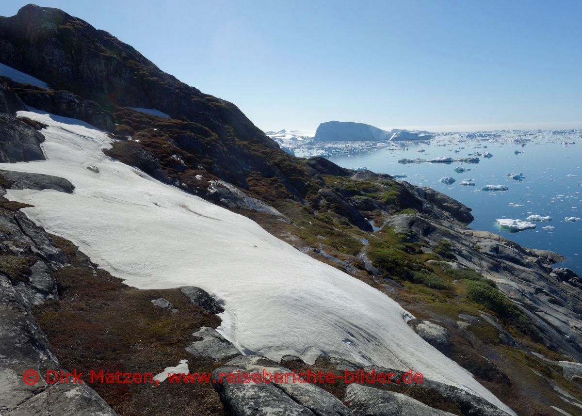 Ilulissat, Schneefeld am Eisfjord