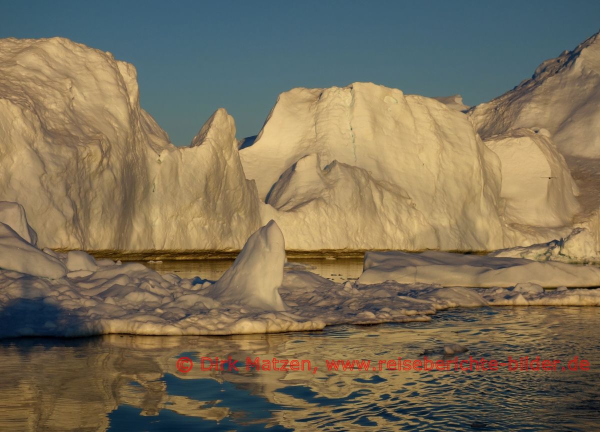 Ilulissat, Eisberge im Abendlicht