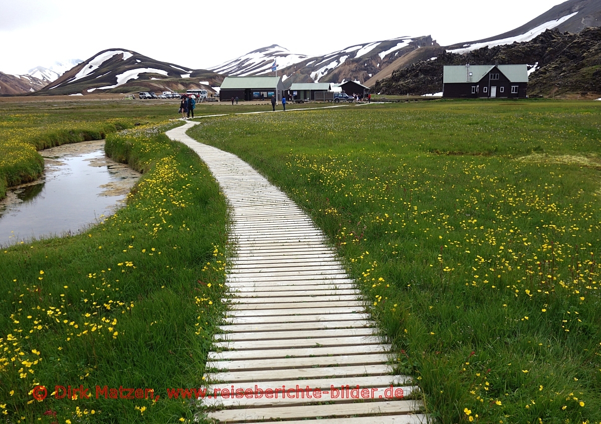 Island, Versorgungsstation und Campingplatz Landmannalaugar