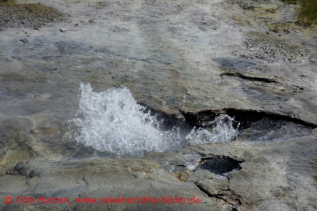 Island, Kochendes Wasser in freier Natur