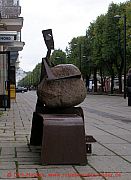 Kaunas, statue-fussgaengerzone