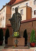 Krakau, statue johannes paul 2