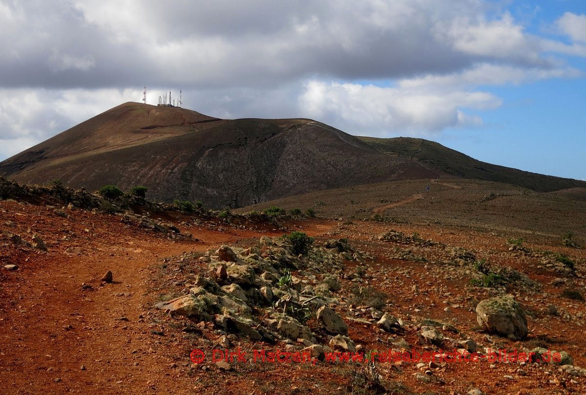 Lanzarote, Weg zum Atalaya de Fmes