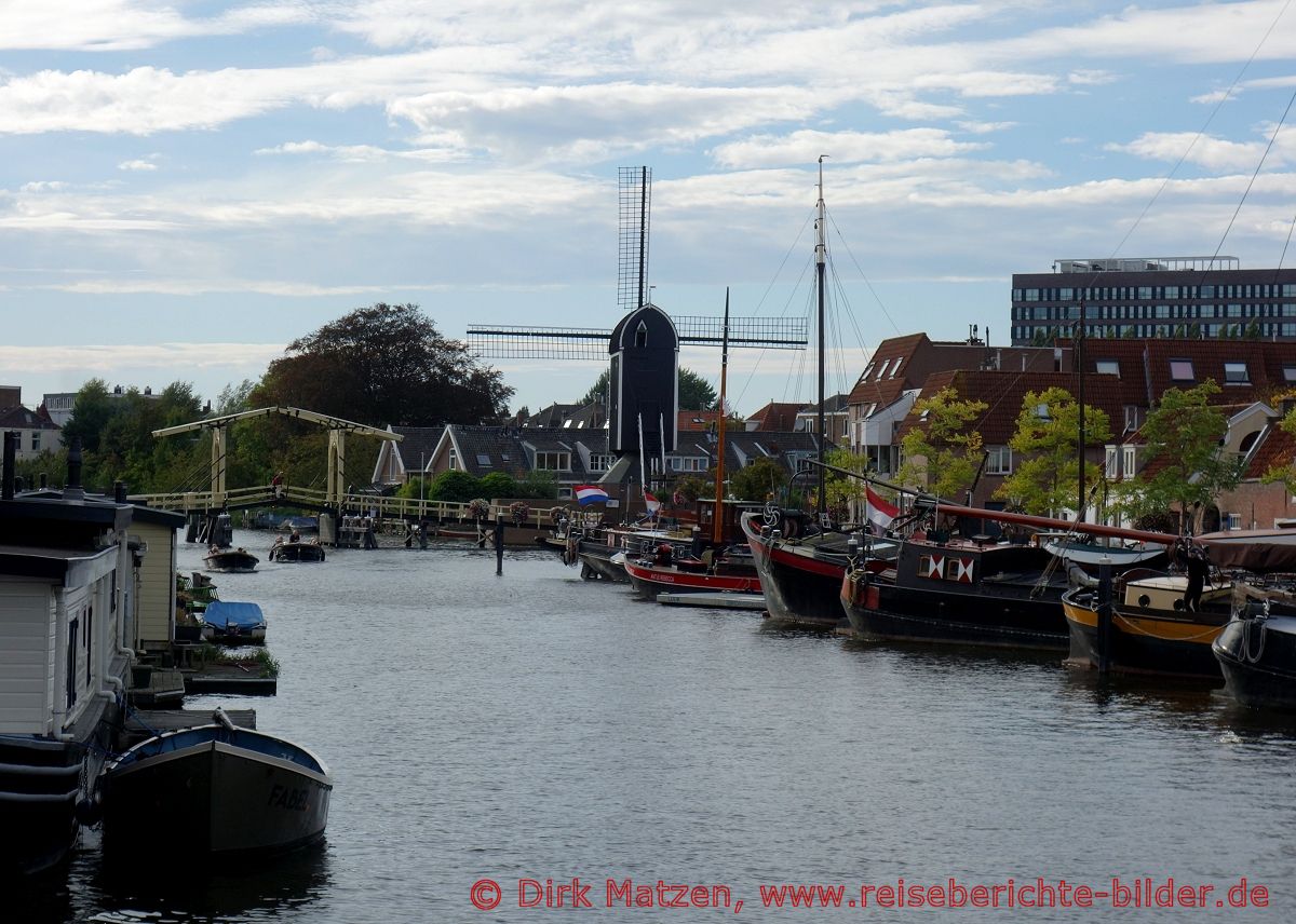 Leiden, Galgewater, Rembrandtbrug, Windmühle