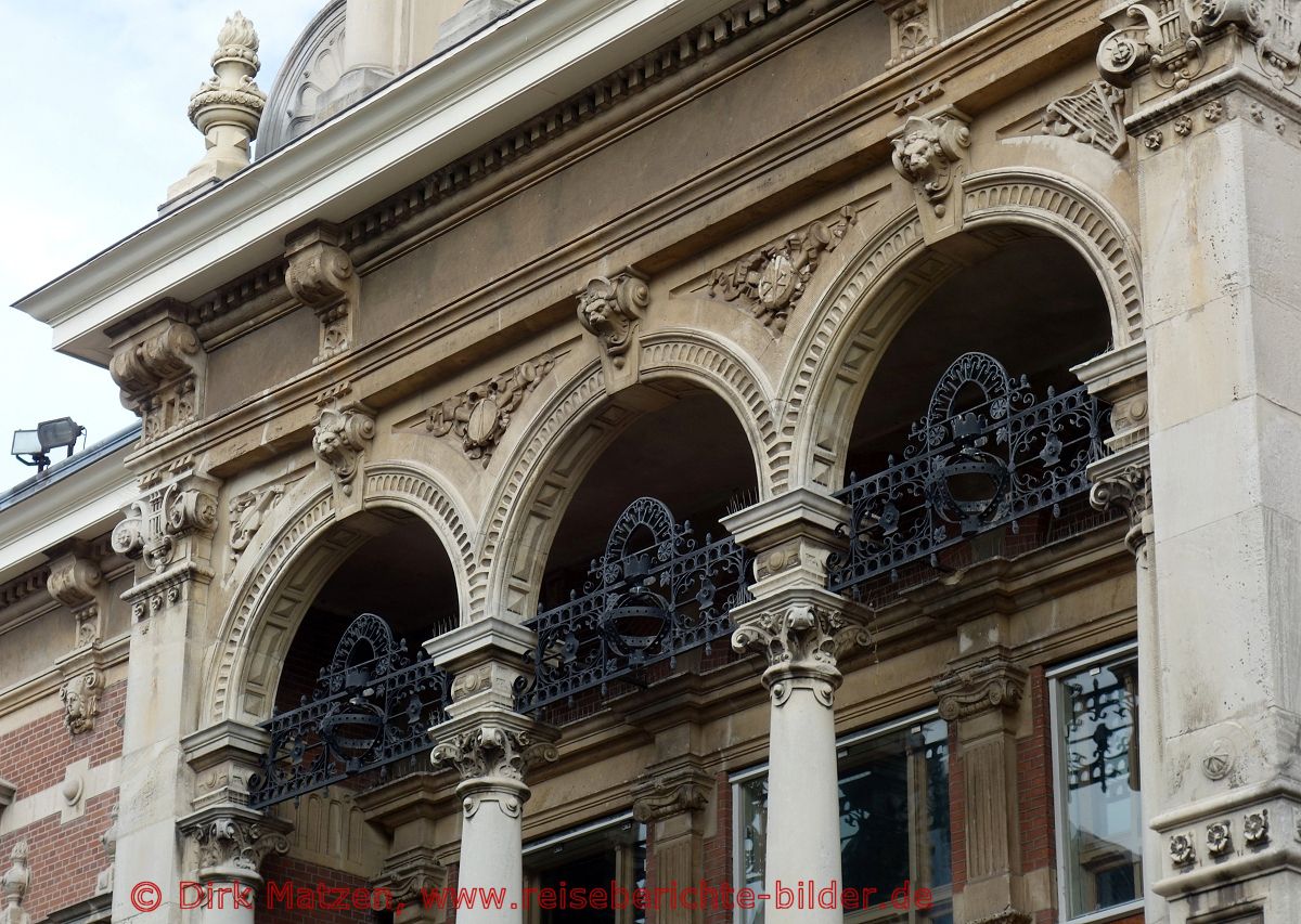 Leiden, Stadsgehoorzaal, Detail