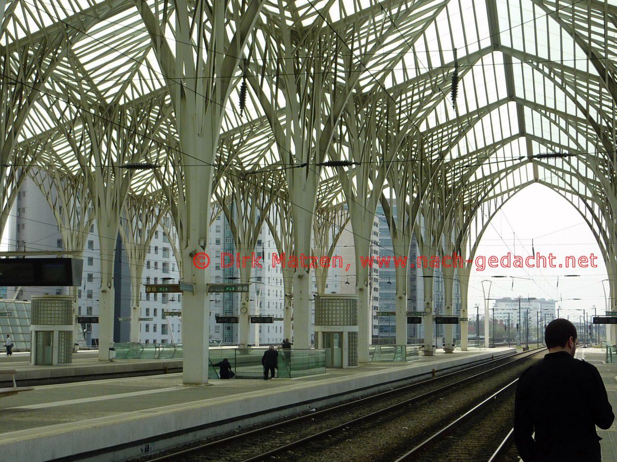 Lissabon, Bahnsteige im Bahnhof Oriente