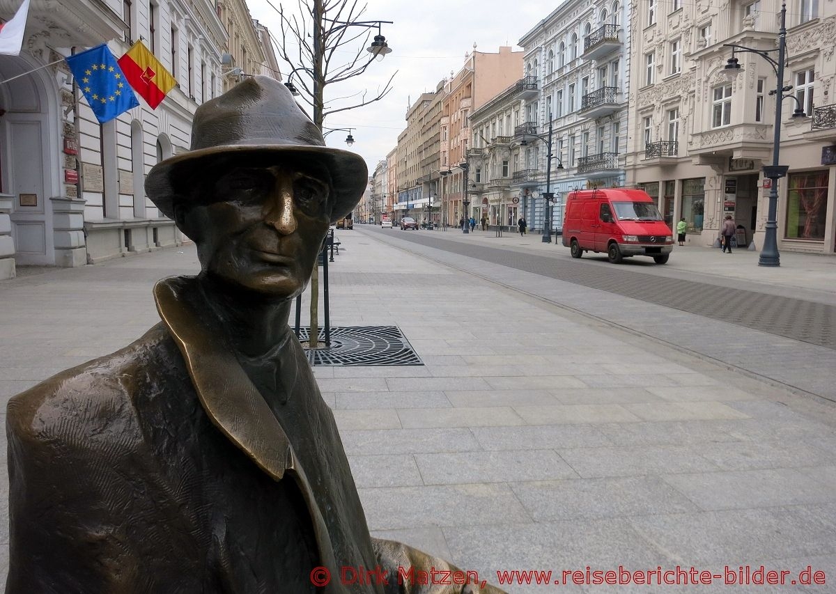 Lodz, Bronzestatue Schriftsteller Julian Tuwim in der ulica Piotrkowska
