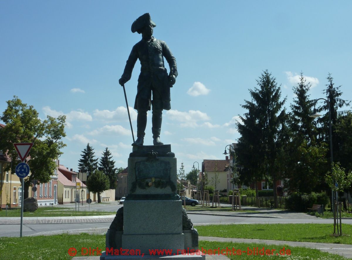 Letschin, Denkmal Friedrich der Groe