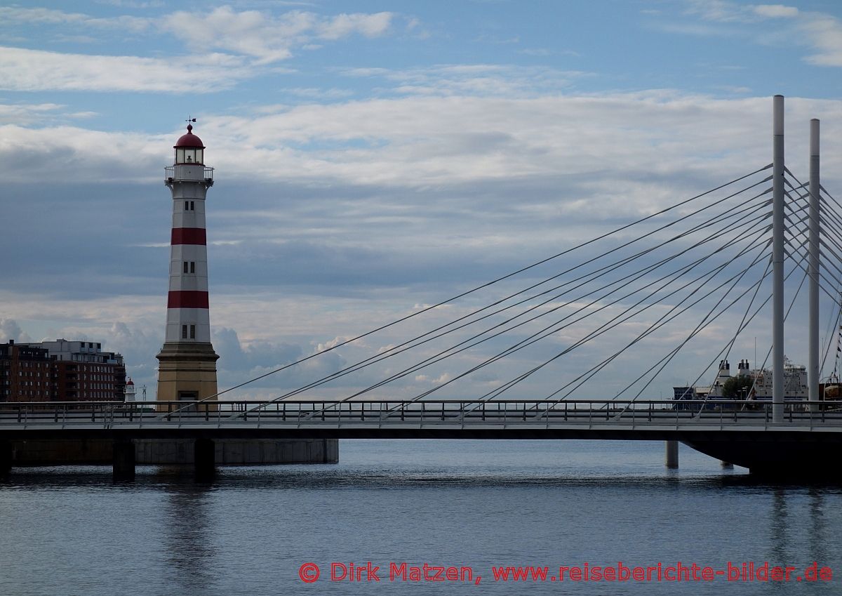 Malmö, Brücke und Leuchtturm
