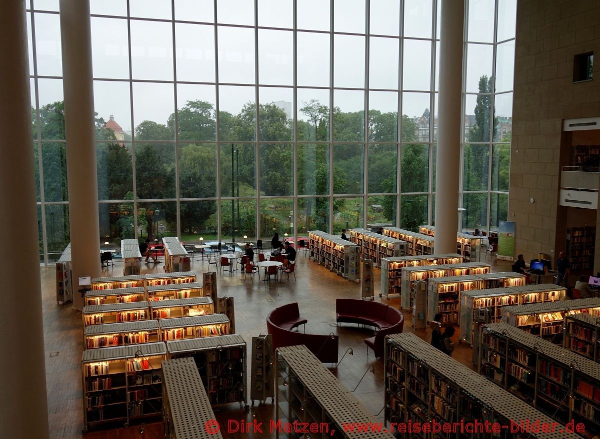 Malm, Bibliothek innen