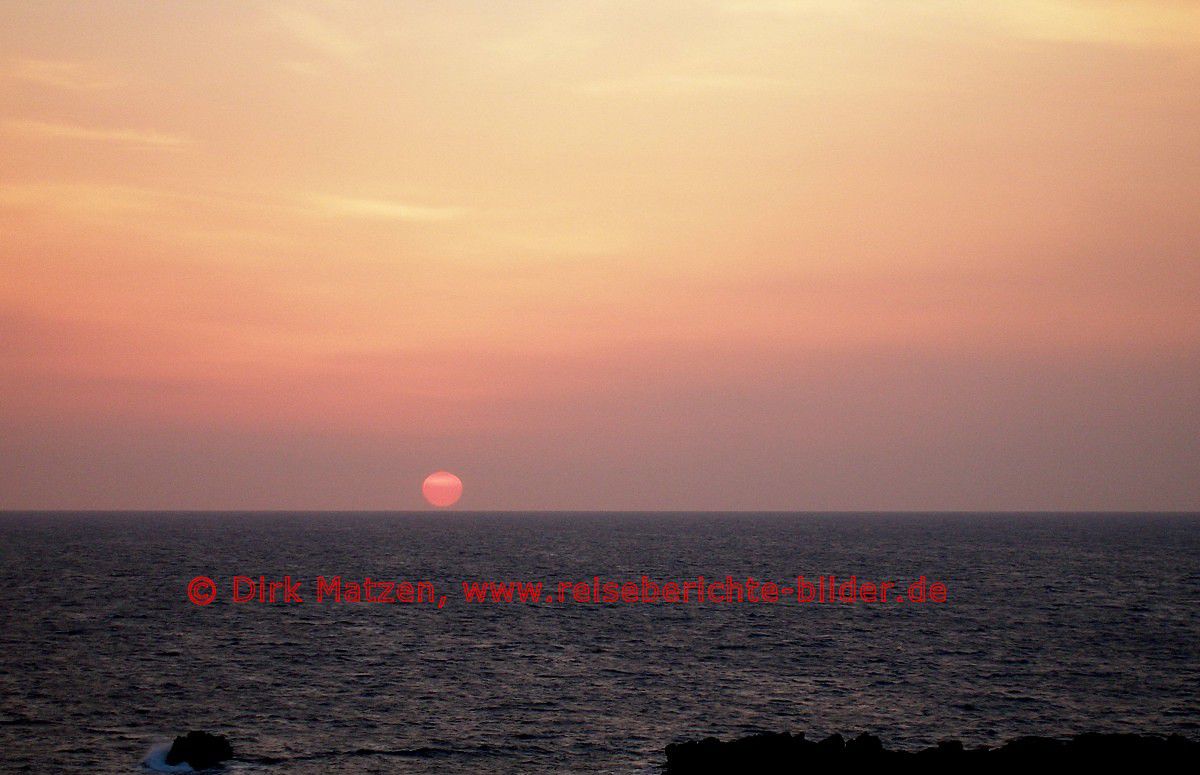 Menorca, Sonnenaufgang ber dem Meer