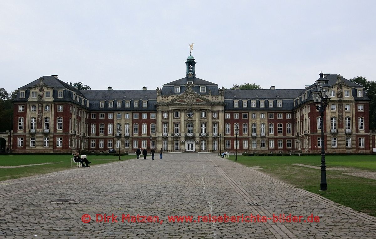 Mnster, Schloss