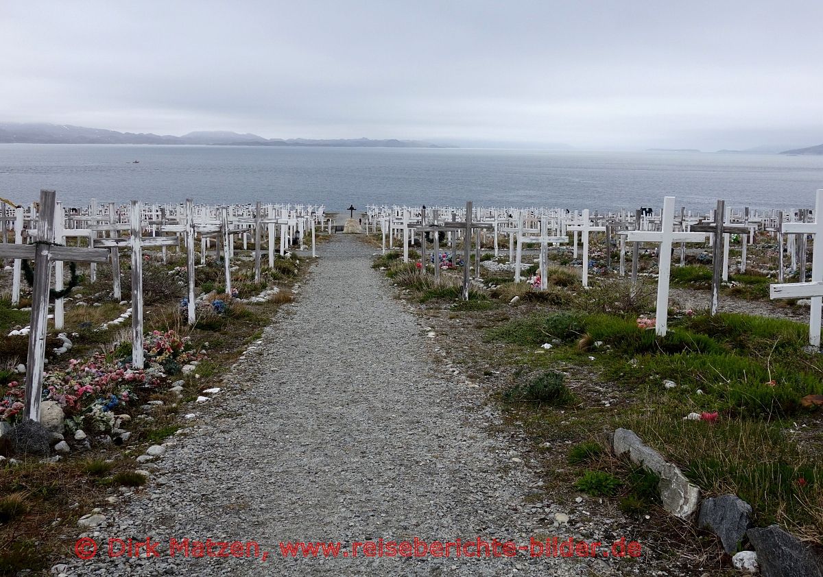 Nuuk, Friedhof
