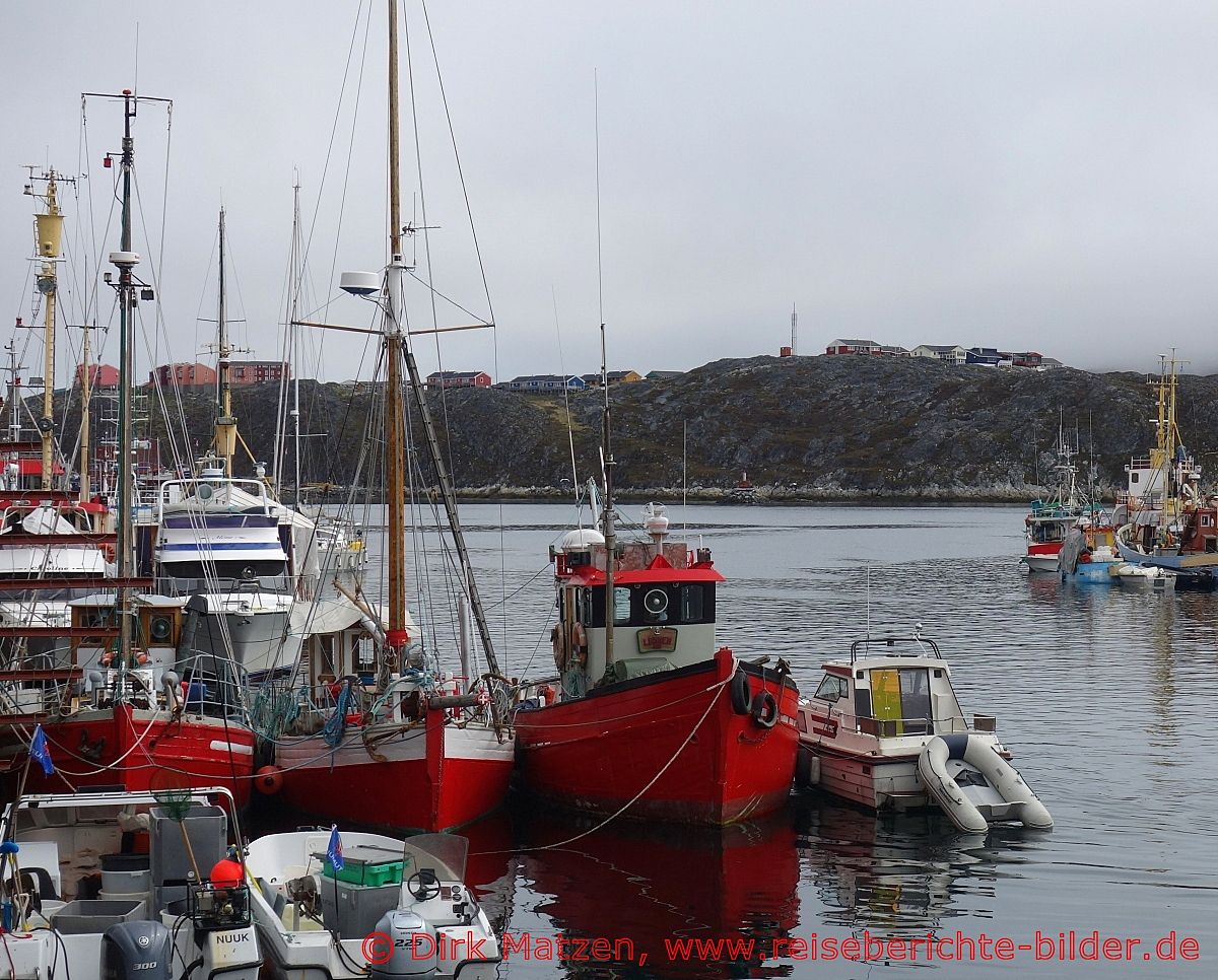 Nuuk, Fischereihafen morgens