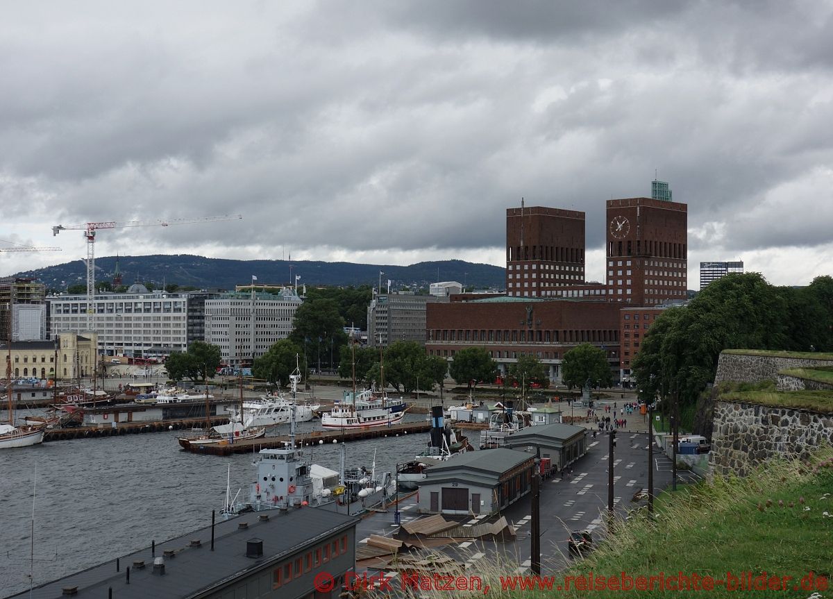 Oslo, Rathaus am Oslo-Fjord