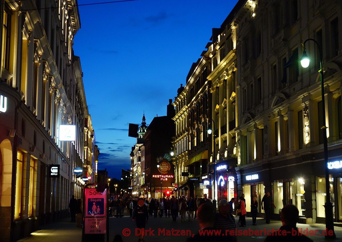 Oslo, Karl Johans gate, abends