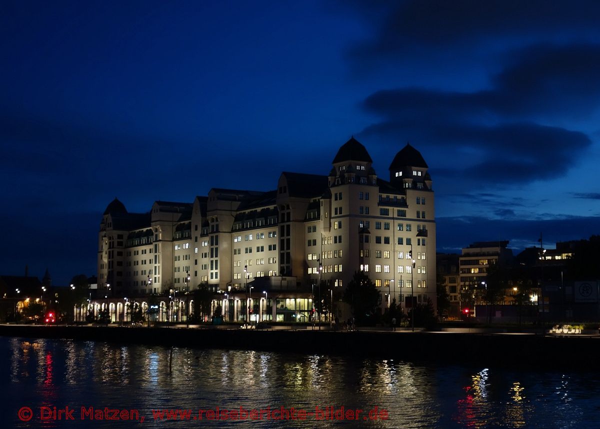 Oslo, Havnelageret beleuchtet