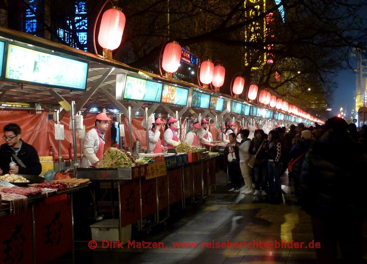 Peking, Nachtmarkt Dong Anmen Dajie