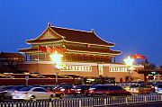 Peking, tor-des-himmlischen-friedens-abends