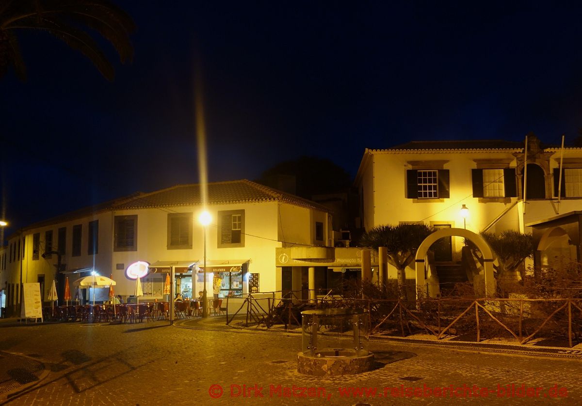 Porto Santo, Vila Baleira, abends im Zentrum