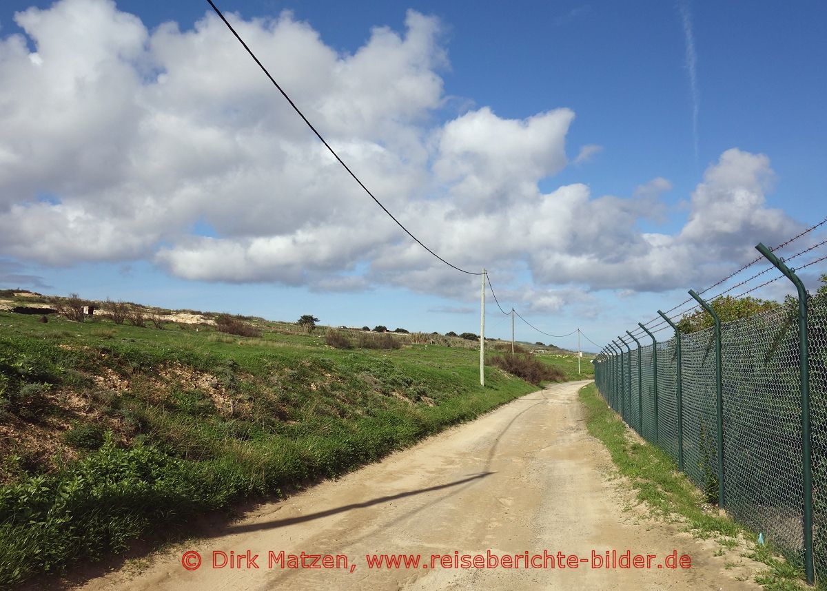 Porto Santo, Feldweg neben dem Flughafen