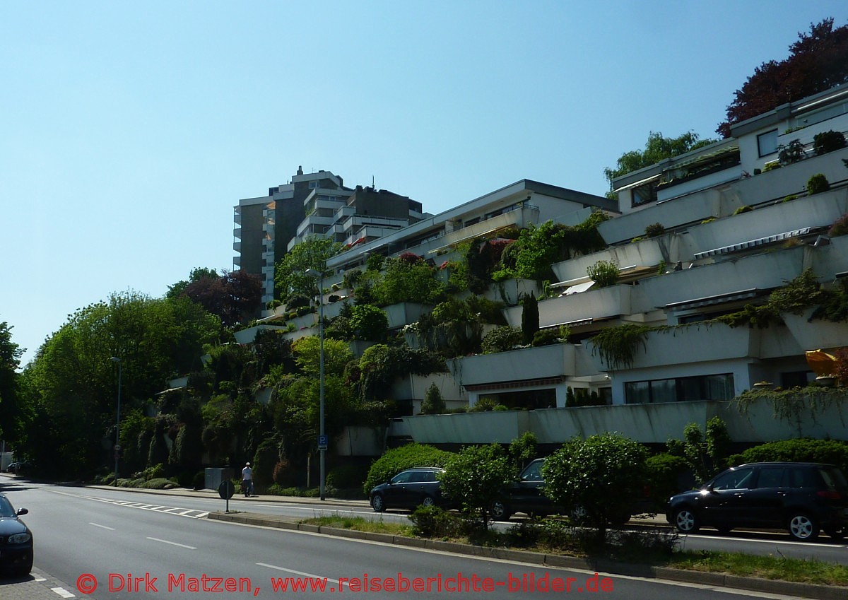 Radtour Ruhrtalradweg, Mlheim Wohnblocks