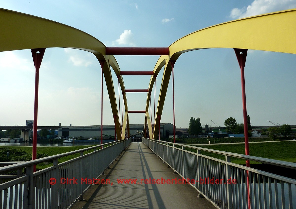 Radtour Ruhrtalradweg, Duisburg Kanalbrücke