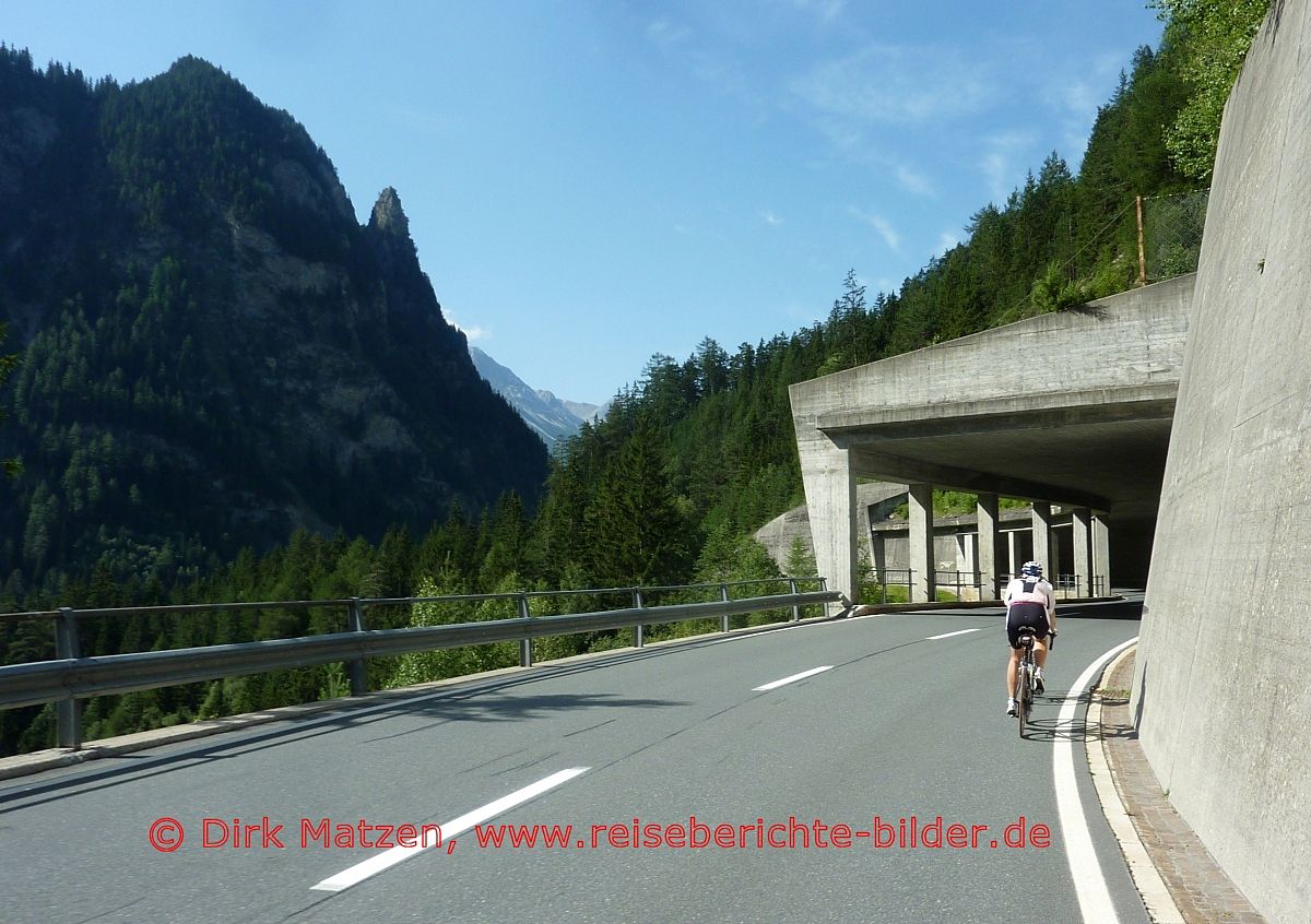 Transalp, Tunneleinfahrt