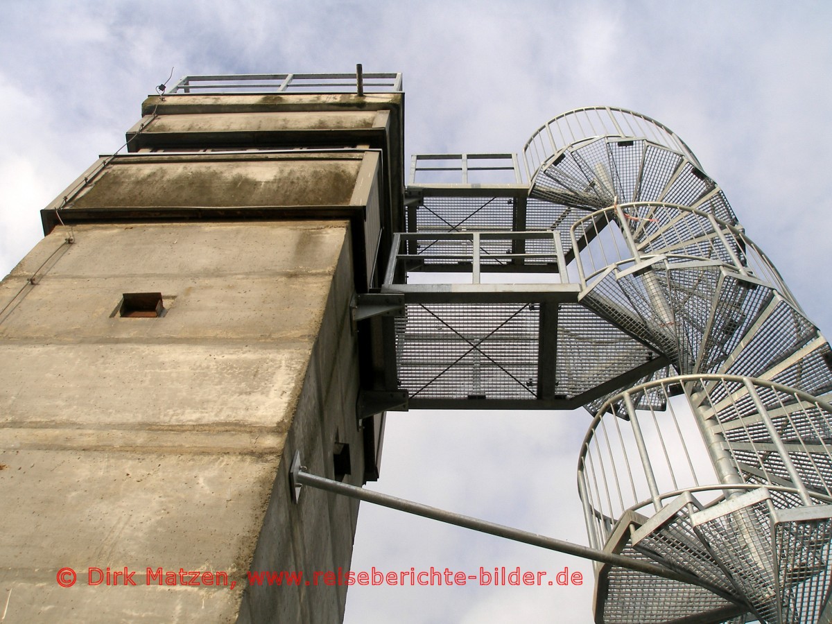 Alter DDR-Wachturm