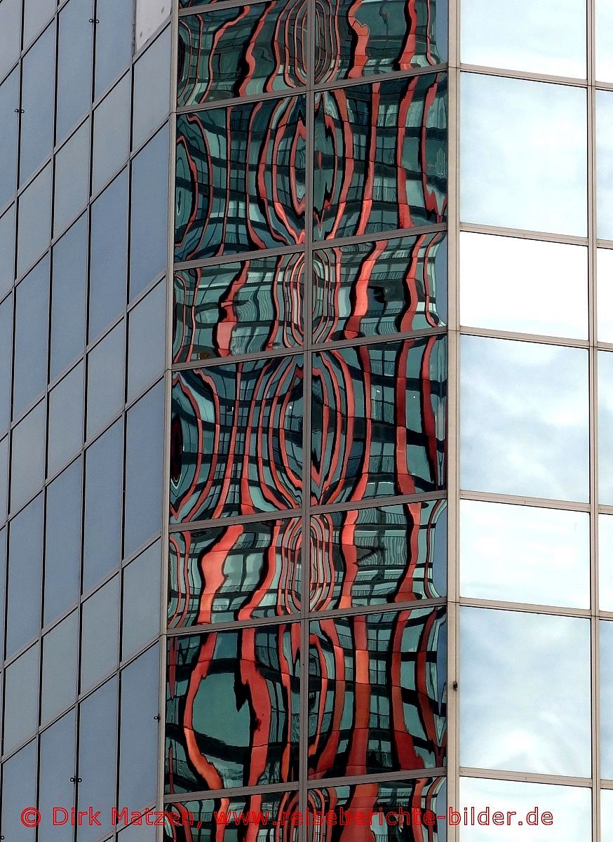 Rotterdam, Hochhaus-Spiegelung