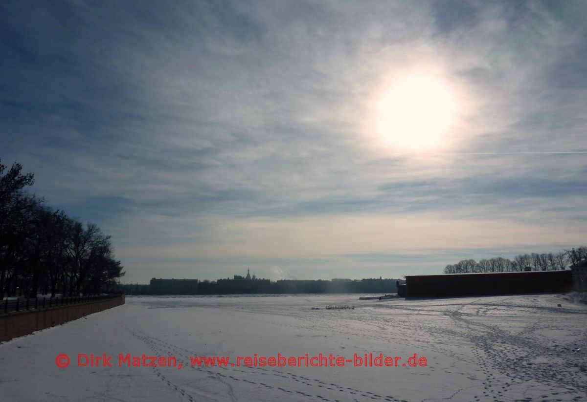 Sankt Petersburg, Wintersonne ber der Newa