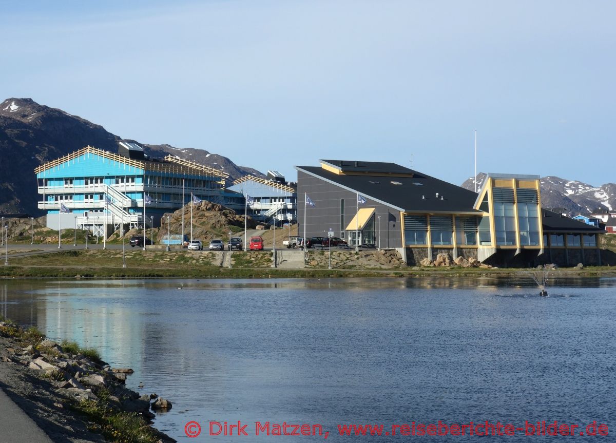 Sisimiut, moderne Gebude