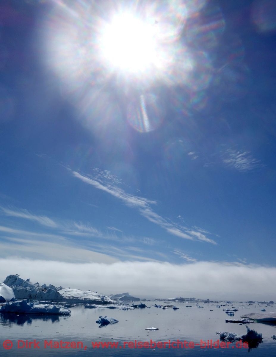 Sarfaq Ittuk, Sonne ber Eisbergen