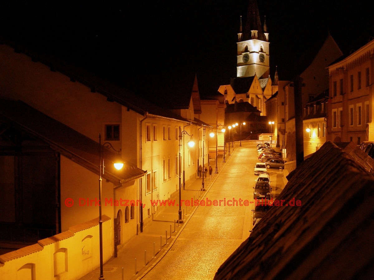 Sibiu, Stadtpfarrkirche nachts