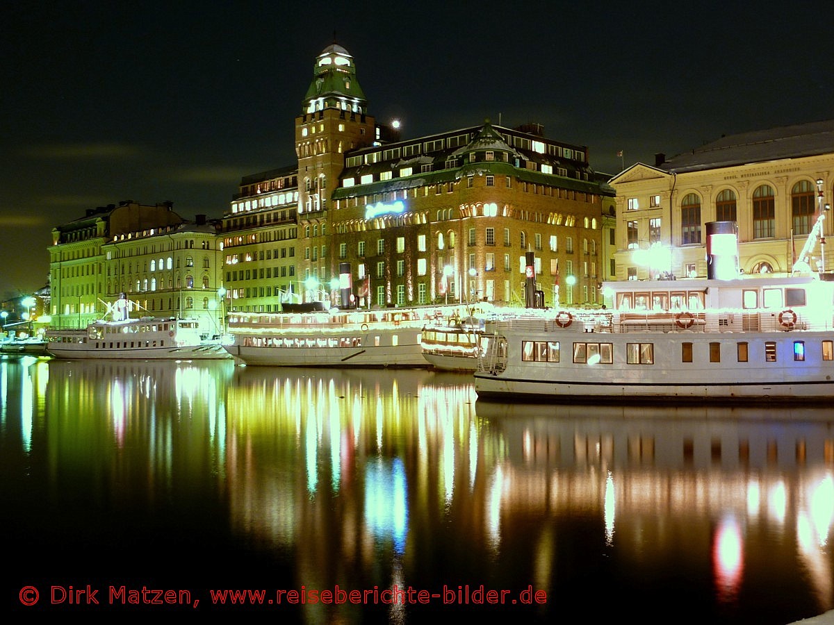 Stockholm, Nybrokajen nachts