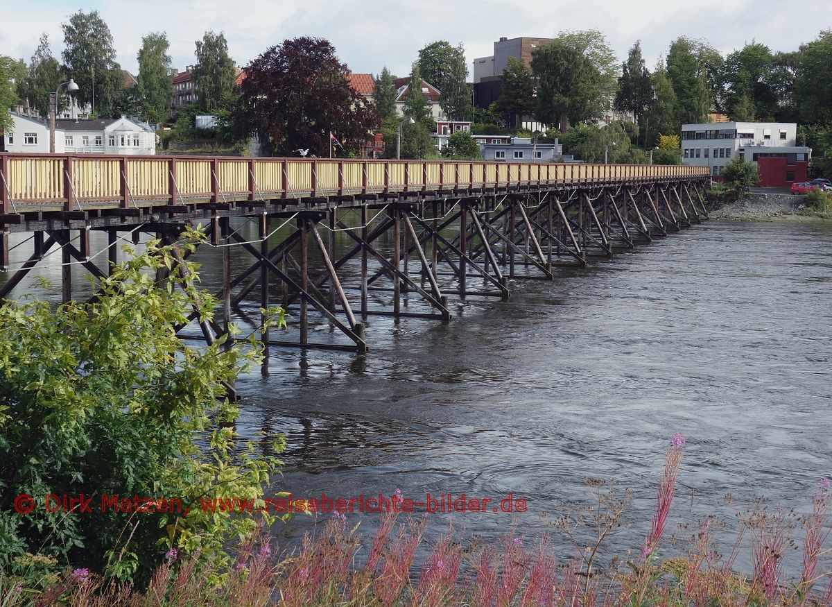 Trondheim, Nidelva, Gangbrua zur Innenstadt