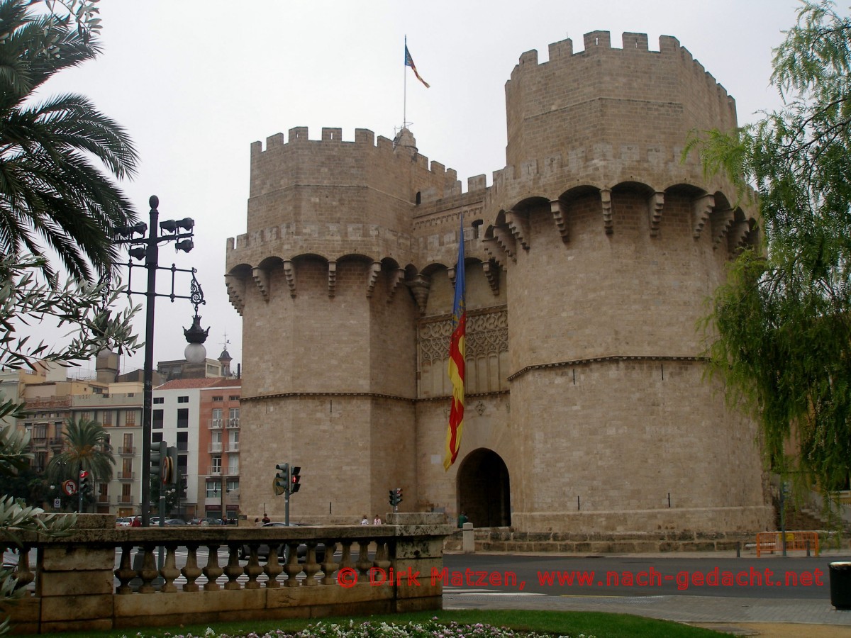 Valencia, Torres de Serranos