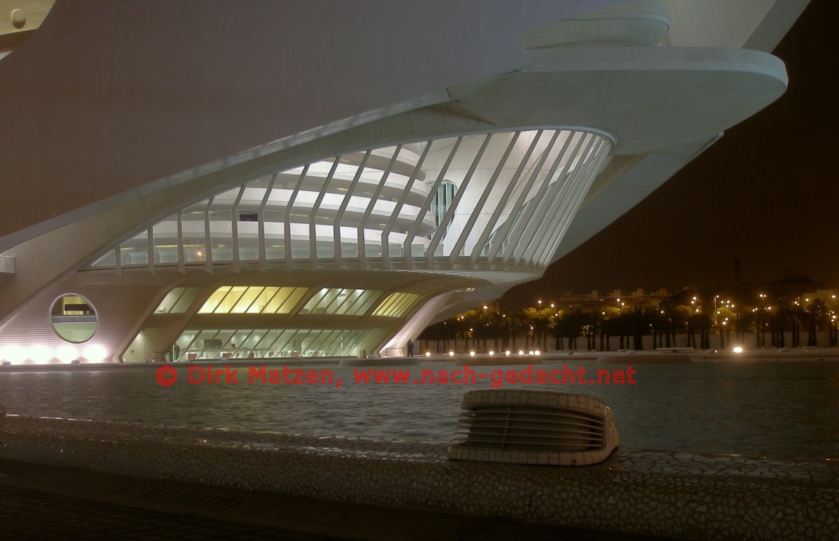 Valencia, Oper in der Nacht