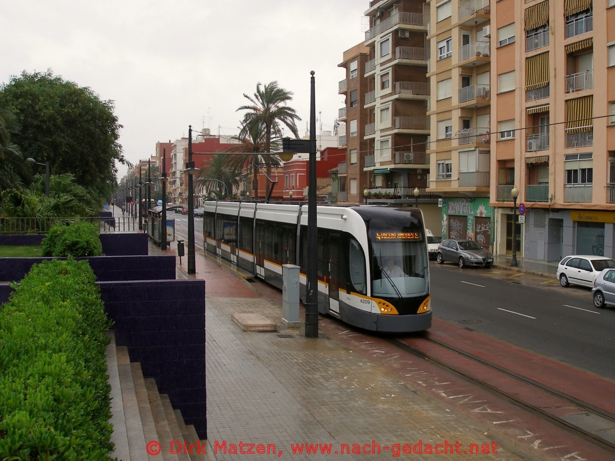 Valencia, Calle del Doctor Lluch